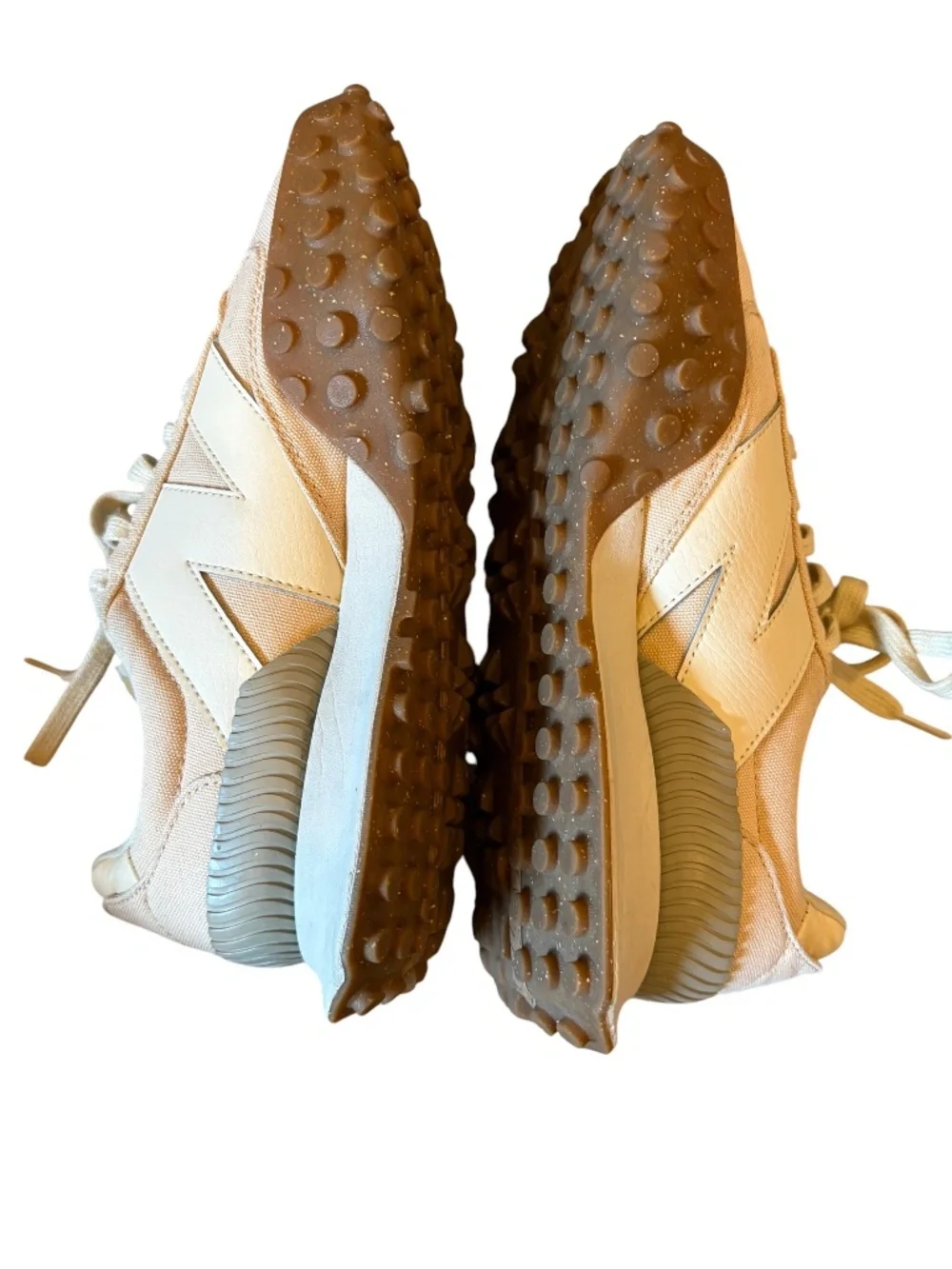 Women's New Balance XC-72 Tan Gum Sneakers